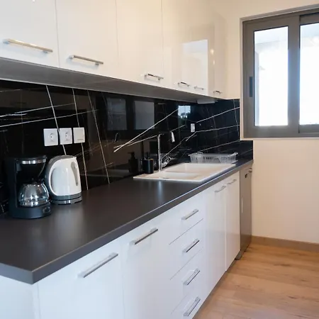 Apartment Bright And Comfort In Agia Paraskevi E3 *